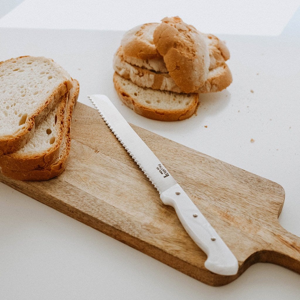 Cuchillo de cocina con mango redondeado de Ébano Pallarès - Claudia&Julia