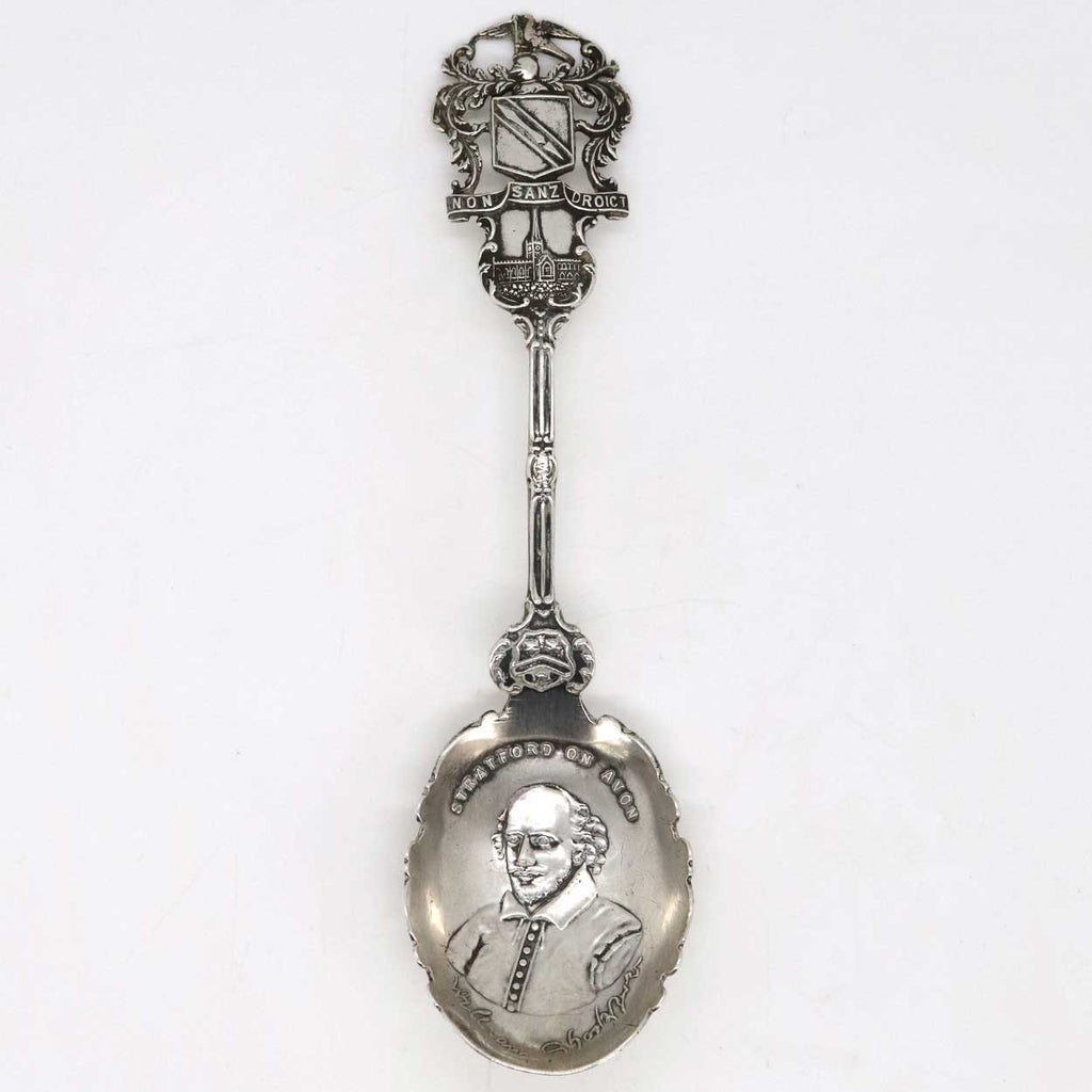 English G C Sterling Silver William Shakespeare Souvenir Spoon English G C Sterling Silver William Shakespeare Souvenir Spoon S1231 English G C Sterling Silver William Shakespeare Souvenir Spoon Sold Details Antique Novelty Souvenir