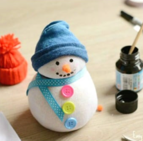 no sew socks snowman; christmas toddler craft