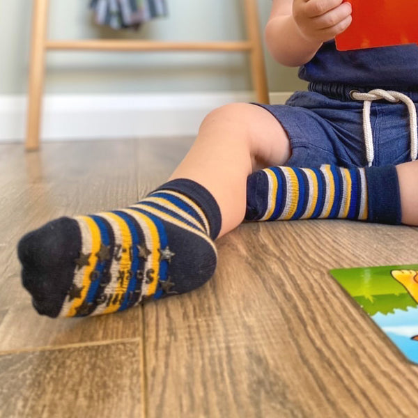 Non-Slip Stay on Baby and Toddler Socks - 5 Pack in Blue Mix