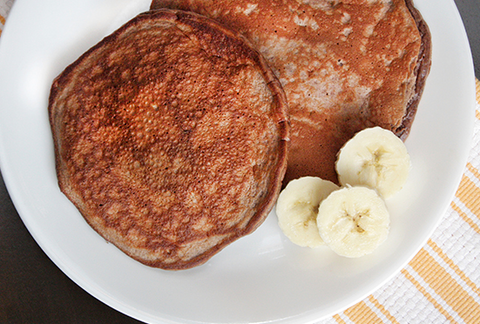 Chocolate-Banana Protein Pancakes