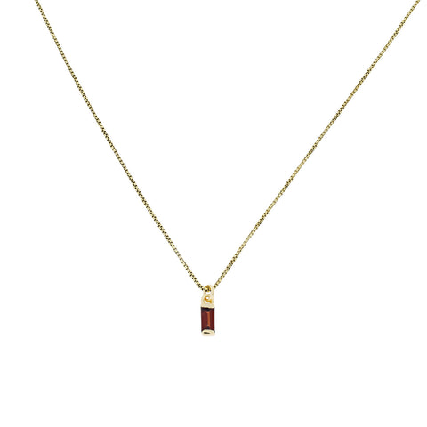 Garnet rectangle cut necklace in gold vermeil
