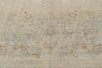 TABRIZ RUG, NORTH WEST PERSIA, 6'5" x 10'4" - thumbnail 4