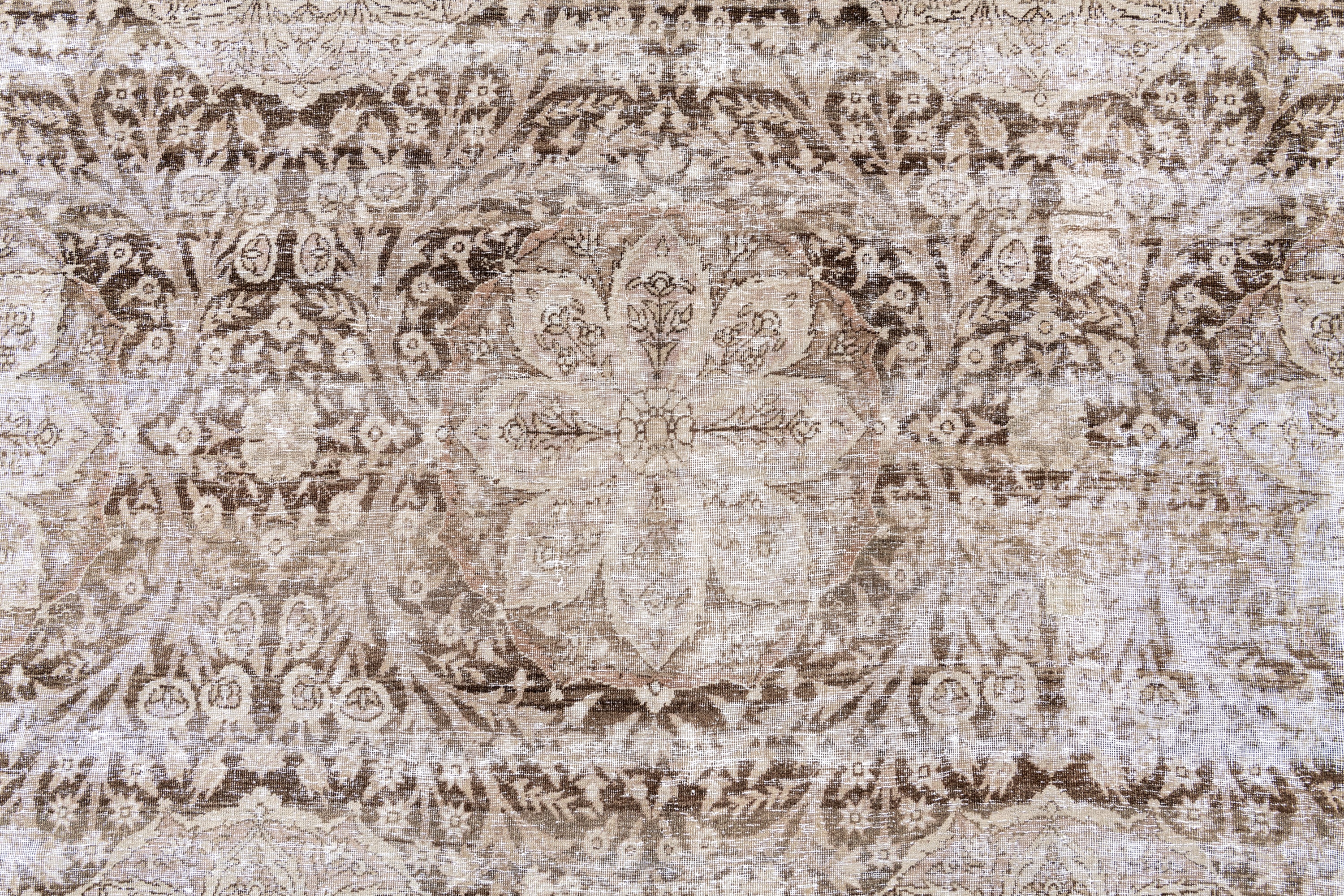 TABRIZ RUG, NORTH WEST PERSIA, 12'6" X 20' - thumbnail 5