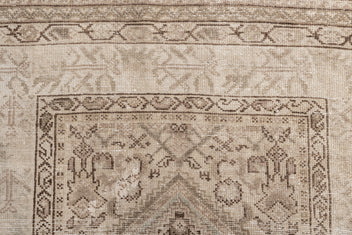 MALAYIR RUG, WEST PERSIA, 3'6" x 15'2" - thumbnail 3