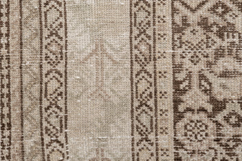 MALAYIR RUG, WEST PERSIA, 3'6" x 15'2" - thumbnail 7