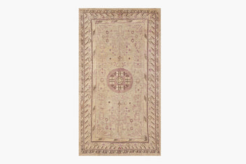 KHOTAN RUG, AR30126/1442, EAST TURKESTAN, 5'1" X 9' - thumbnail 1