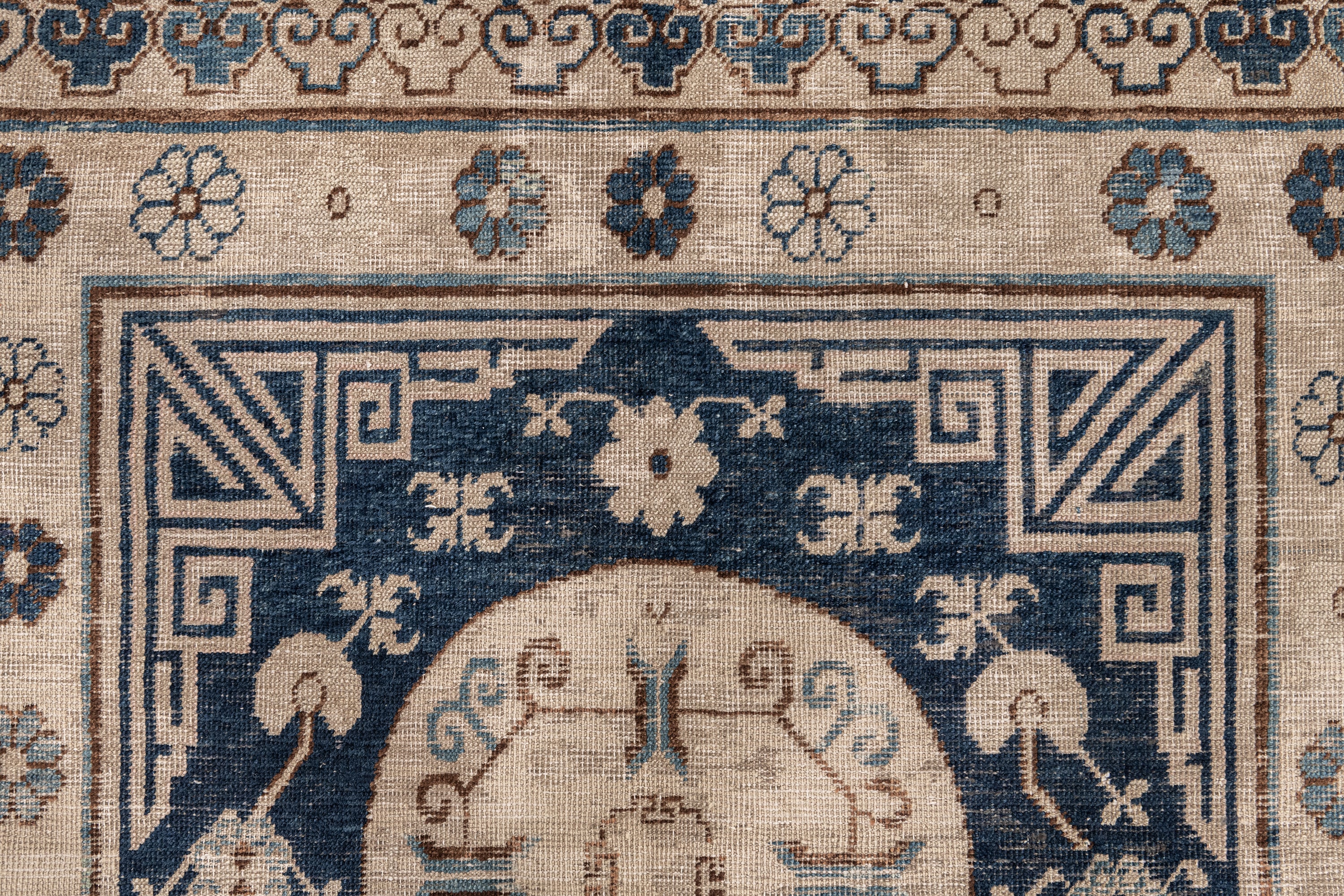 KHOTAN RUG, AR30127/11225, EAST TURKESTAN, 4'7" x 9' - thumbnail 4