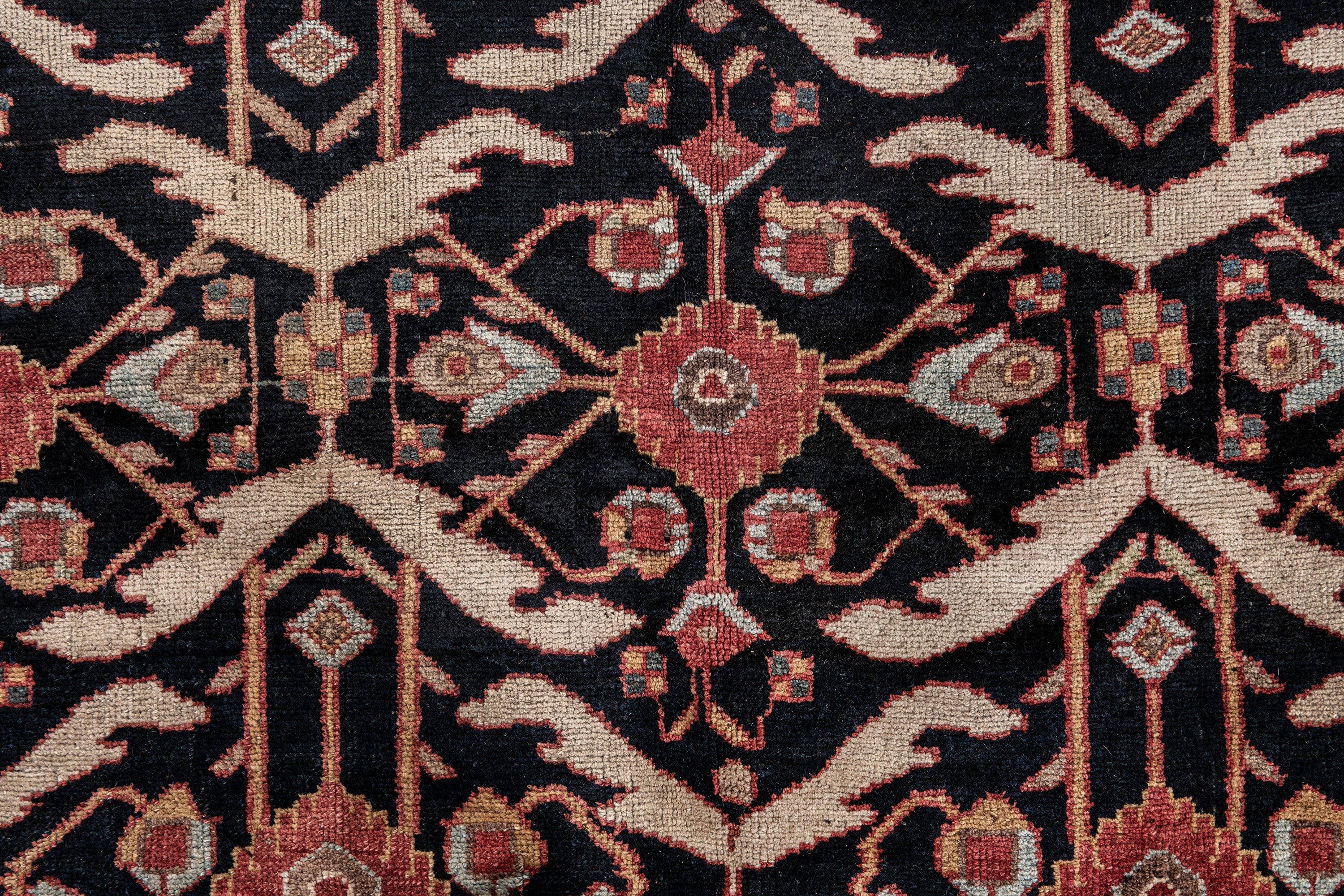 Kurdish rug, AR31280, WEST PERSIA, 6' 9" x 11' 3" - thumbnail 4