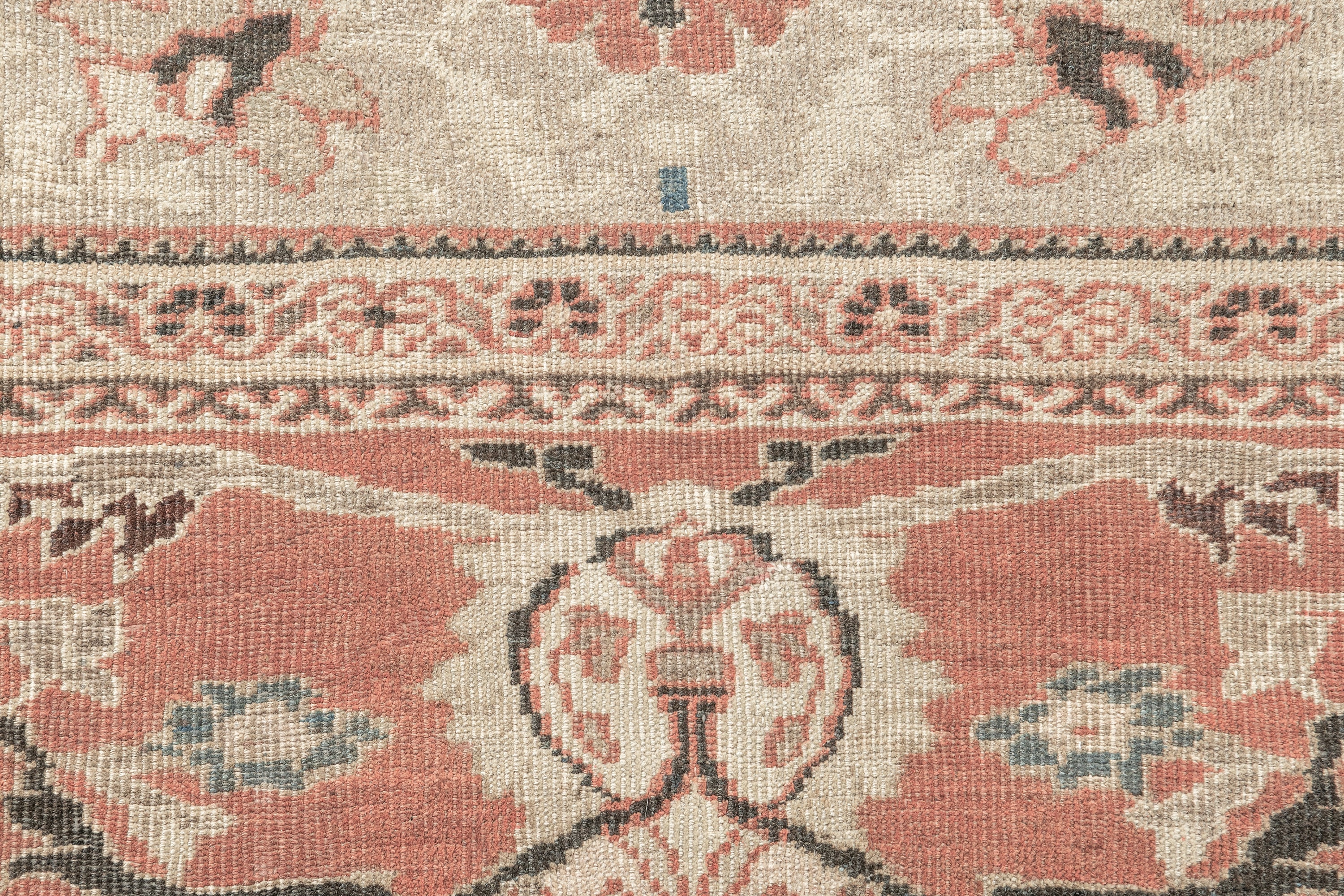SULTANABAD RUG, WEST PERSIA, 9'10" X 13'5" - thumbnail 5