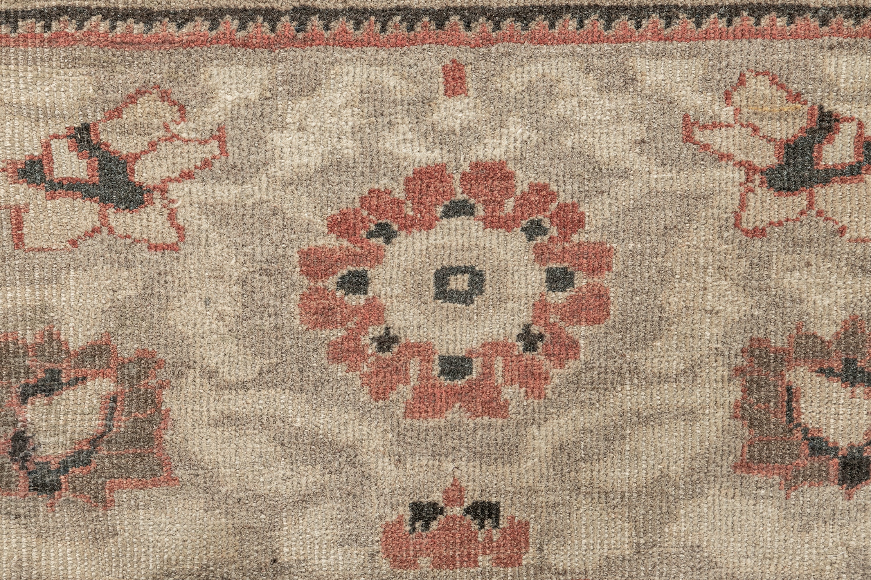 SULTANABAD RUG, WEST PERSIA, 9'10" X 13'5" - thumbnail 11