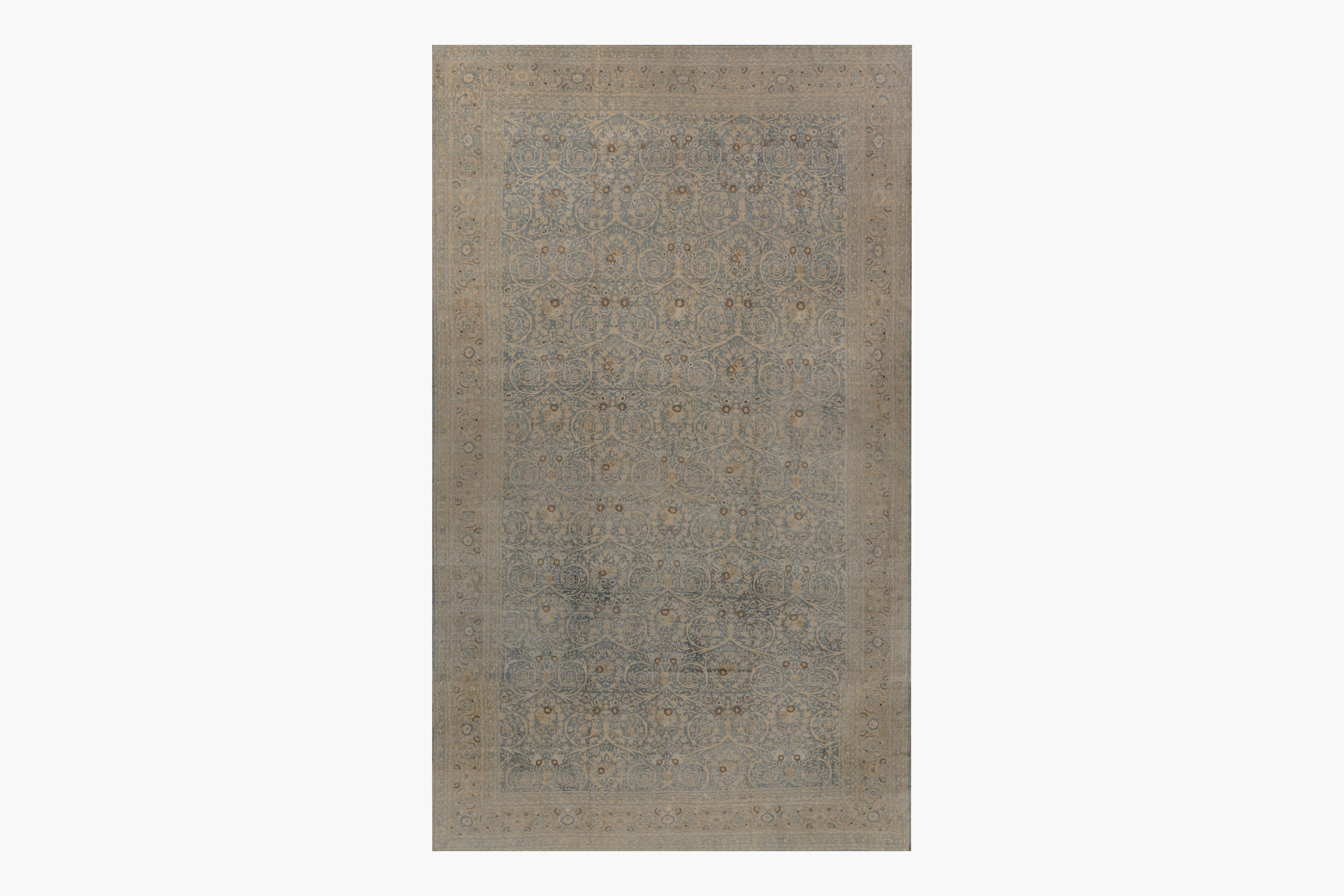 TABRIZ RUG, NORTH WEST PERSIA, 12'1" X 20' 10" - thumbnail 1