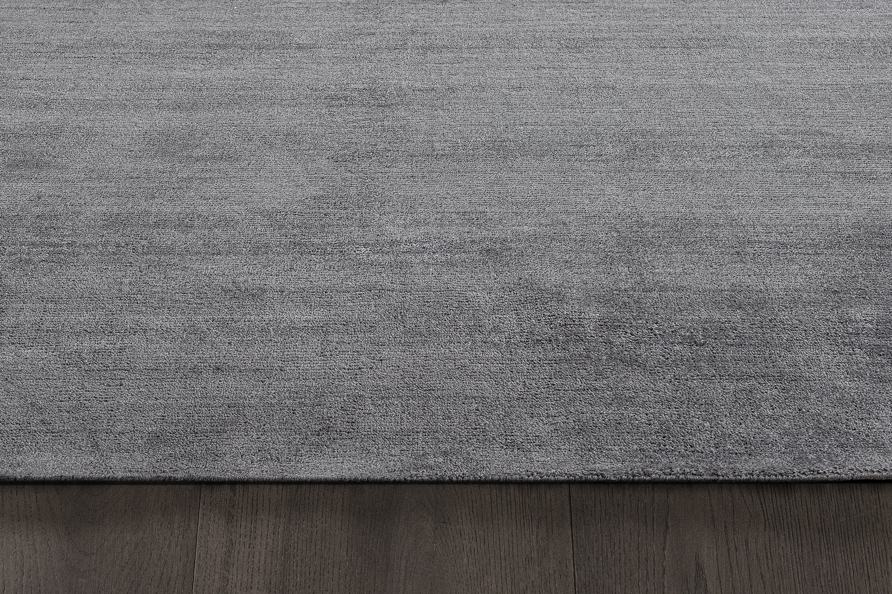 Performance Distressed Rug - thumbnail 3