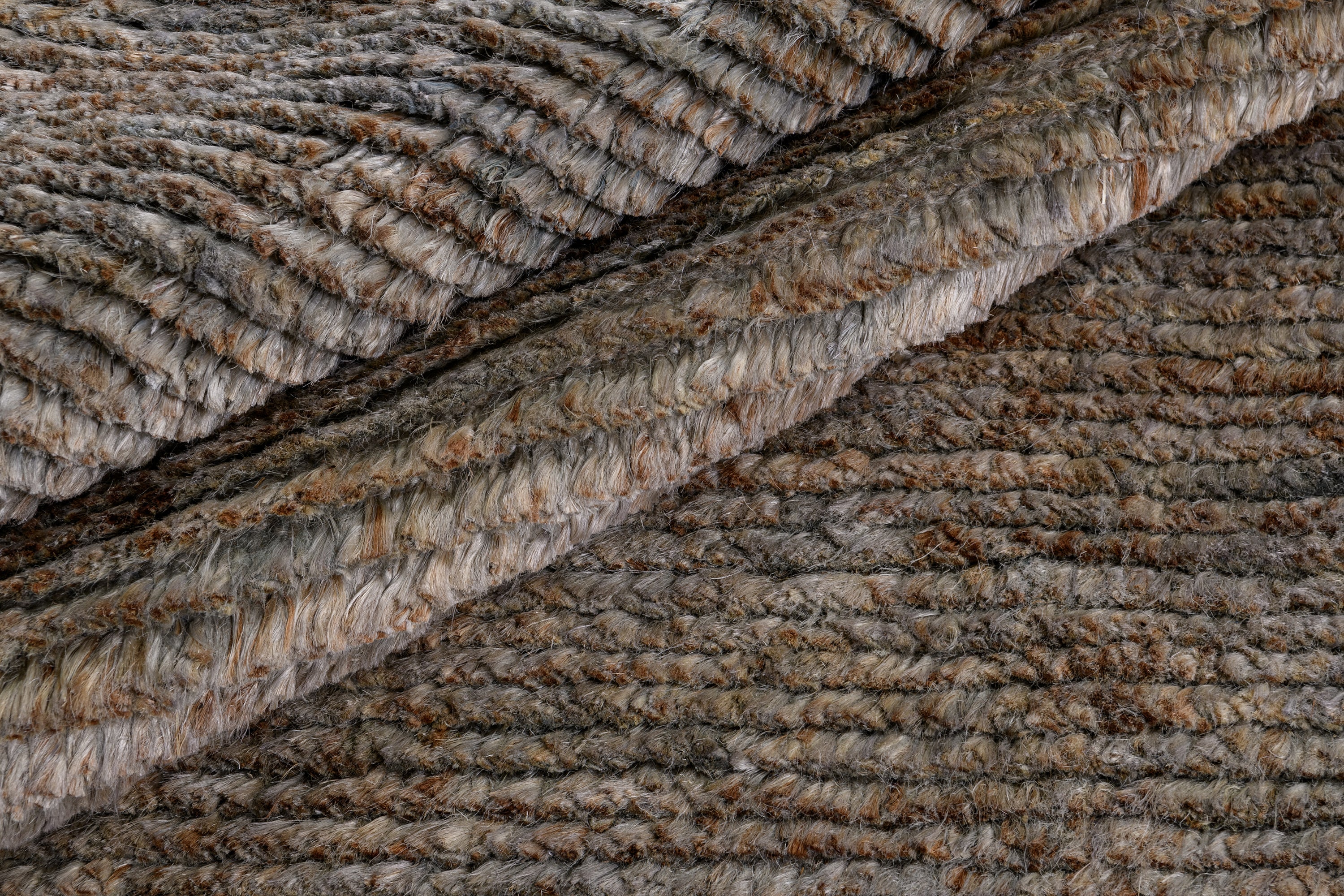 Isa Jute Rug - thumbnail 3