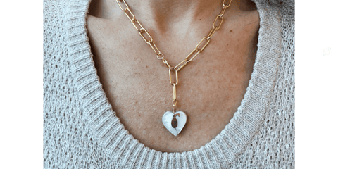 Valentine's Day Handmade Paperclip Chain Necklace with Heart-shaped Shell Pendant