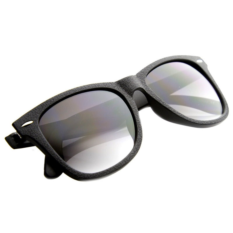 Retro Horned Rim Textured Frame Sunglasses Zerouv 