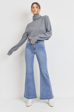 Forever Daydreaming Med Wash Flare Jeans