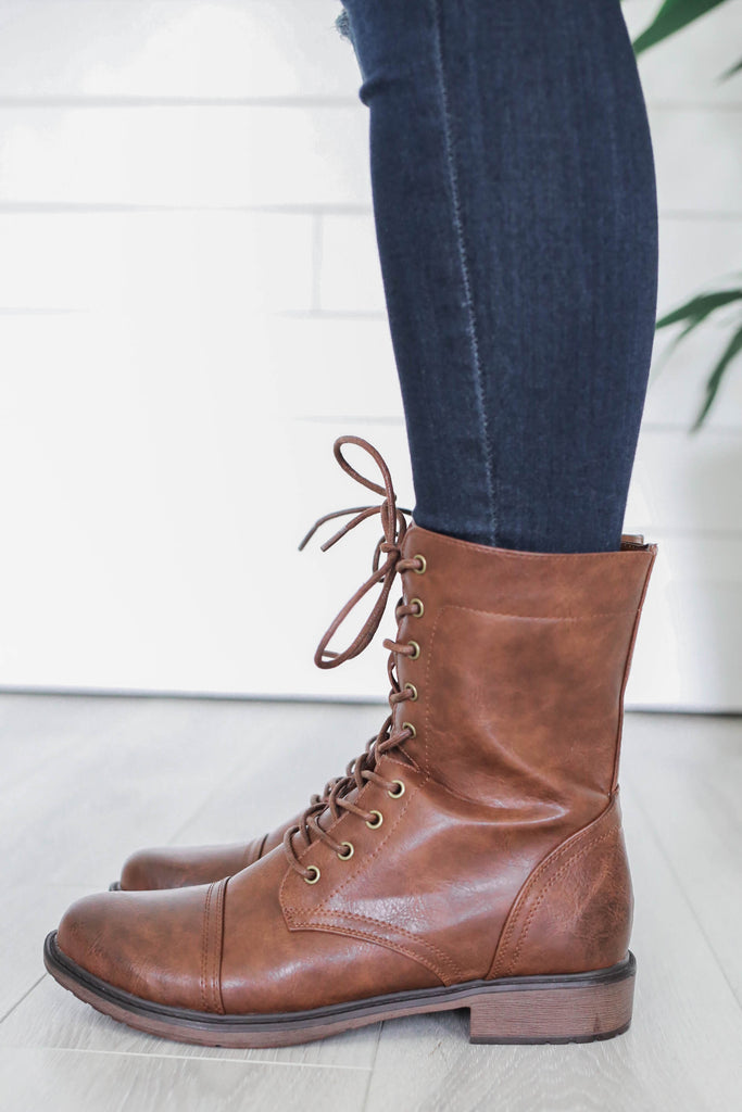 levis combat boots