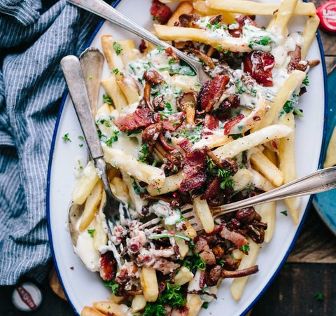 plate of loaded fries