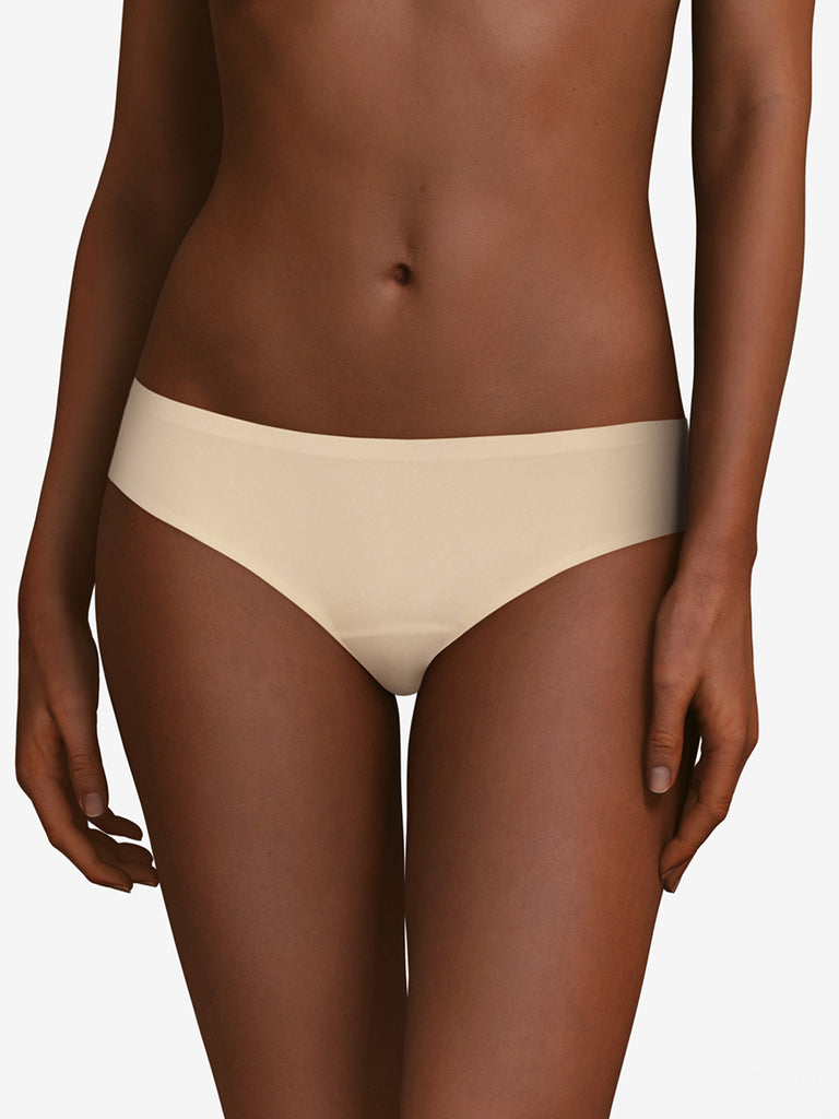 Chantelle Soft Stretch Thong in Ivory – Guilt Lingerie - Designer