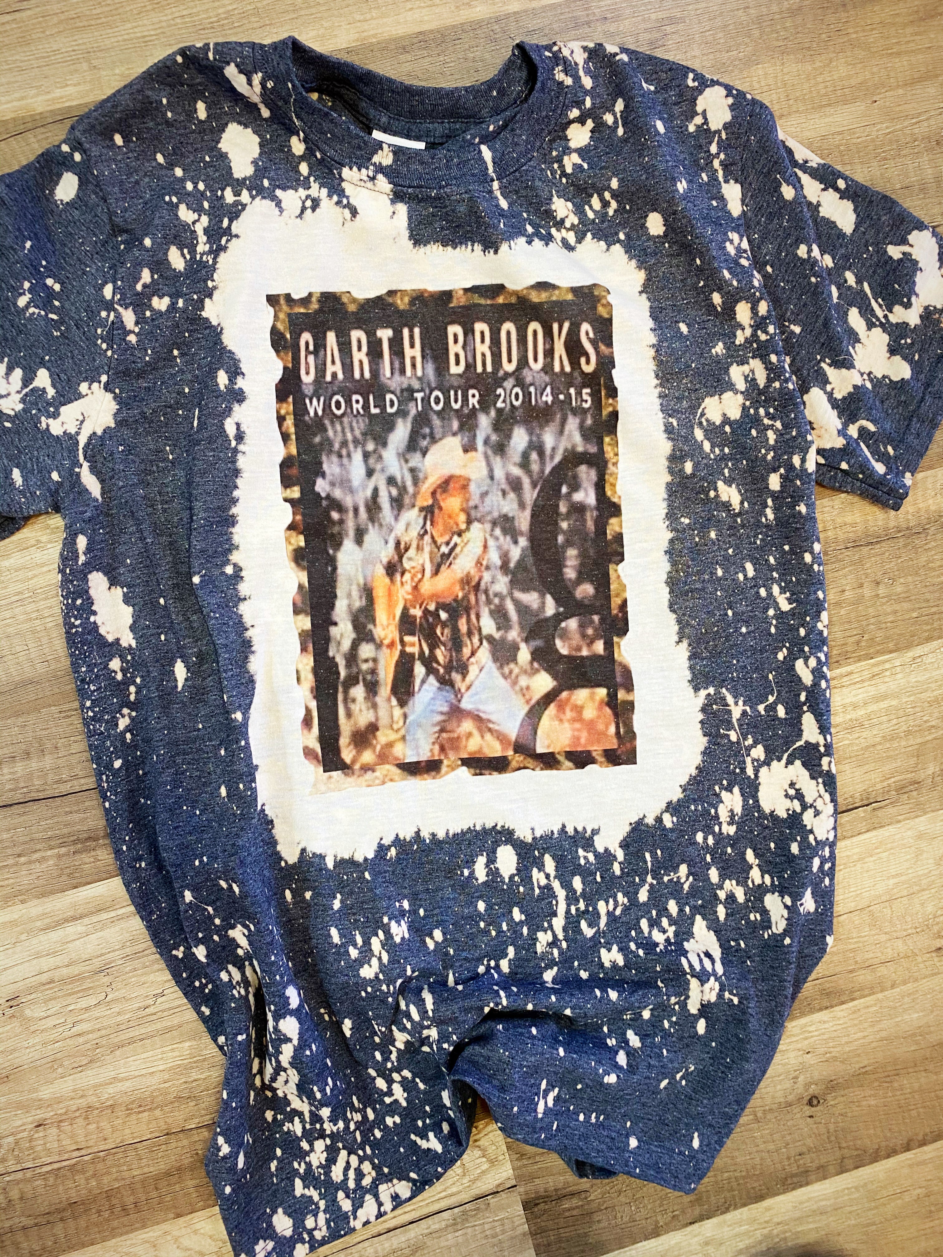 garth brooks graphic tee