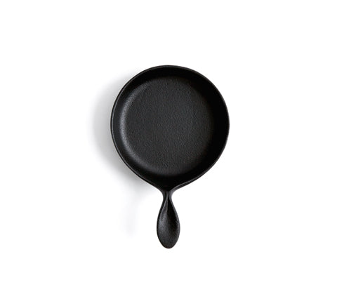 https://cdn.shopify.com/s/files/1/0194/5843/products/Rikuchou_Ogasawara_Mini_Petite_Cast_Iron_Pan_Featured_grande.jpg?v=1531519694