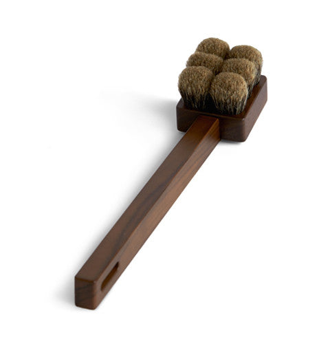 https://cdn.shopify.com/s/files/1/0194/5843/products/Suve_Long_Body_Brush_Semi_Hard_Featured_grande.jpg?v=1479353055