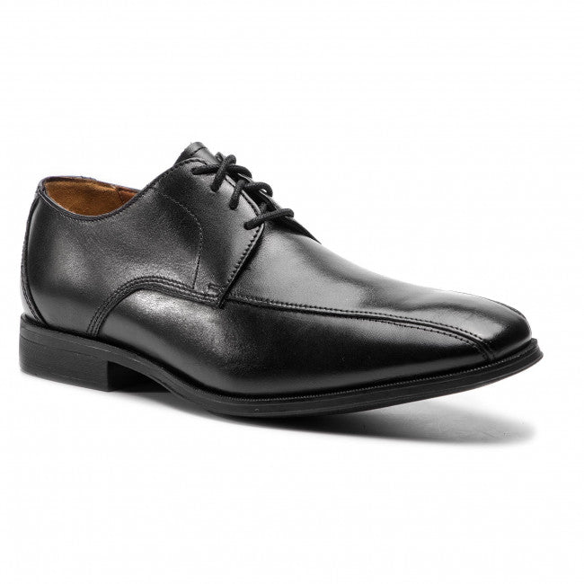 Zapatos de vestir negros - CalzaClarks - Envíos Gratis.