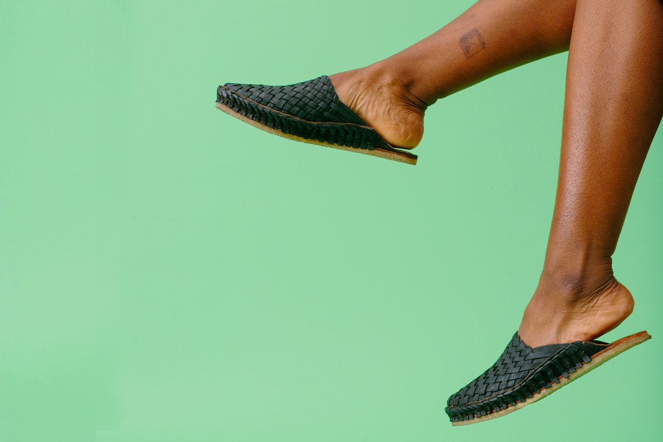 Mohinders | Women's Woven Leather Slides • Iron-Dyed