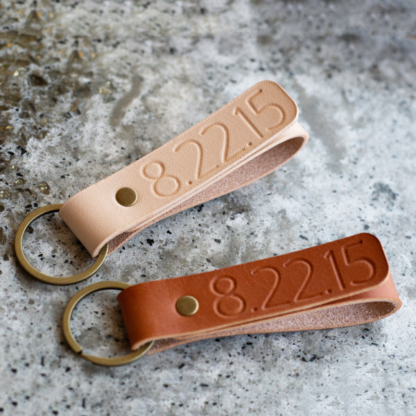 Download Custom Engraved Personalized Leather Keychain - Men - Women - Couple & Anne Wesley