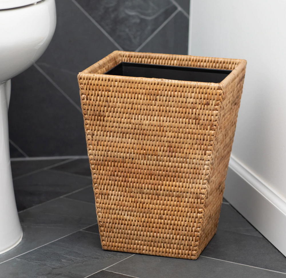 OVAL WASTE BASKET LINERS, 1/3000 – AmerCareRoyal