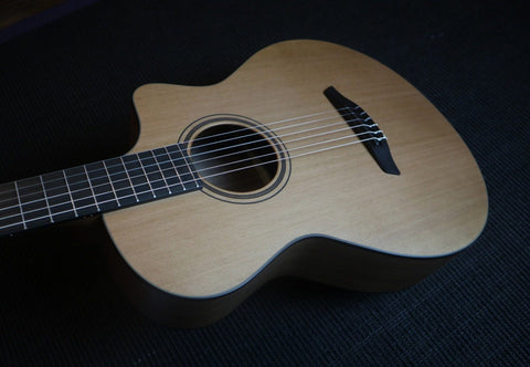 Nylon Strung Guitars - Richards Guitars Of Stratford Upon Avon