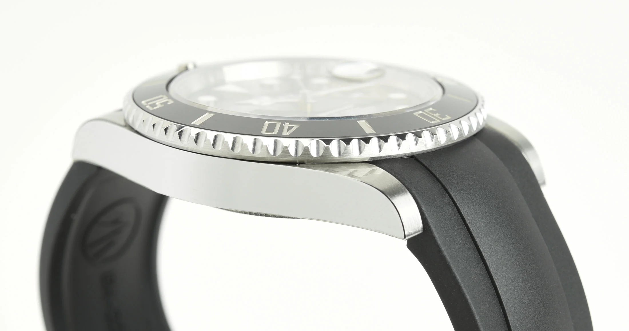 Rolex Submariner 41 on Rubber