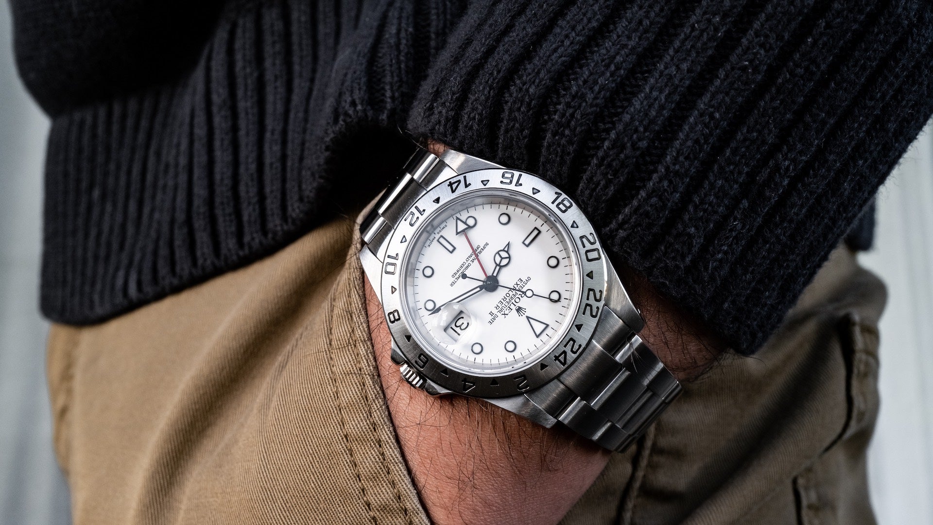 Everest Journal Black or White Dial Rolex Explorer 2?