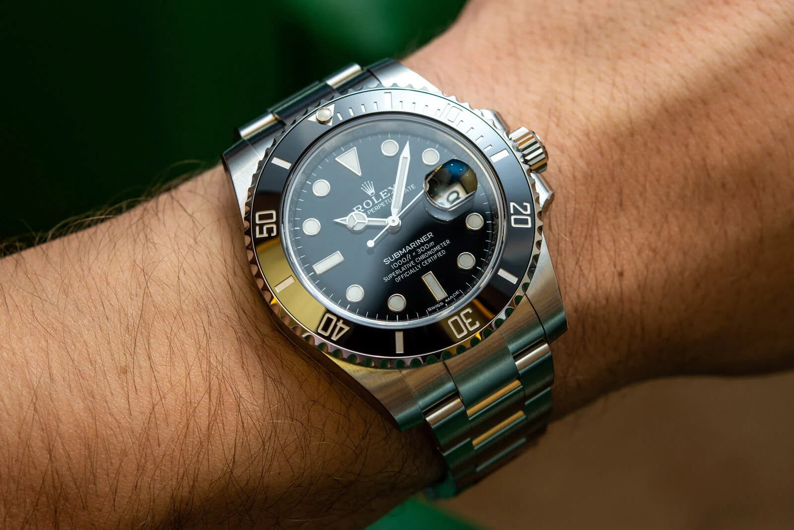 Rolex Submariner 16610LN on wrist