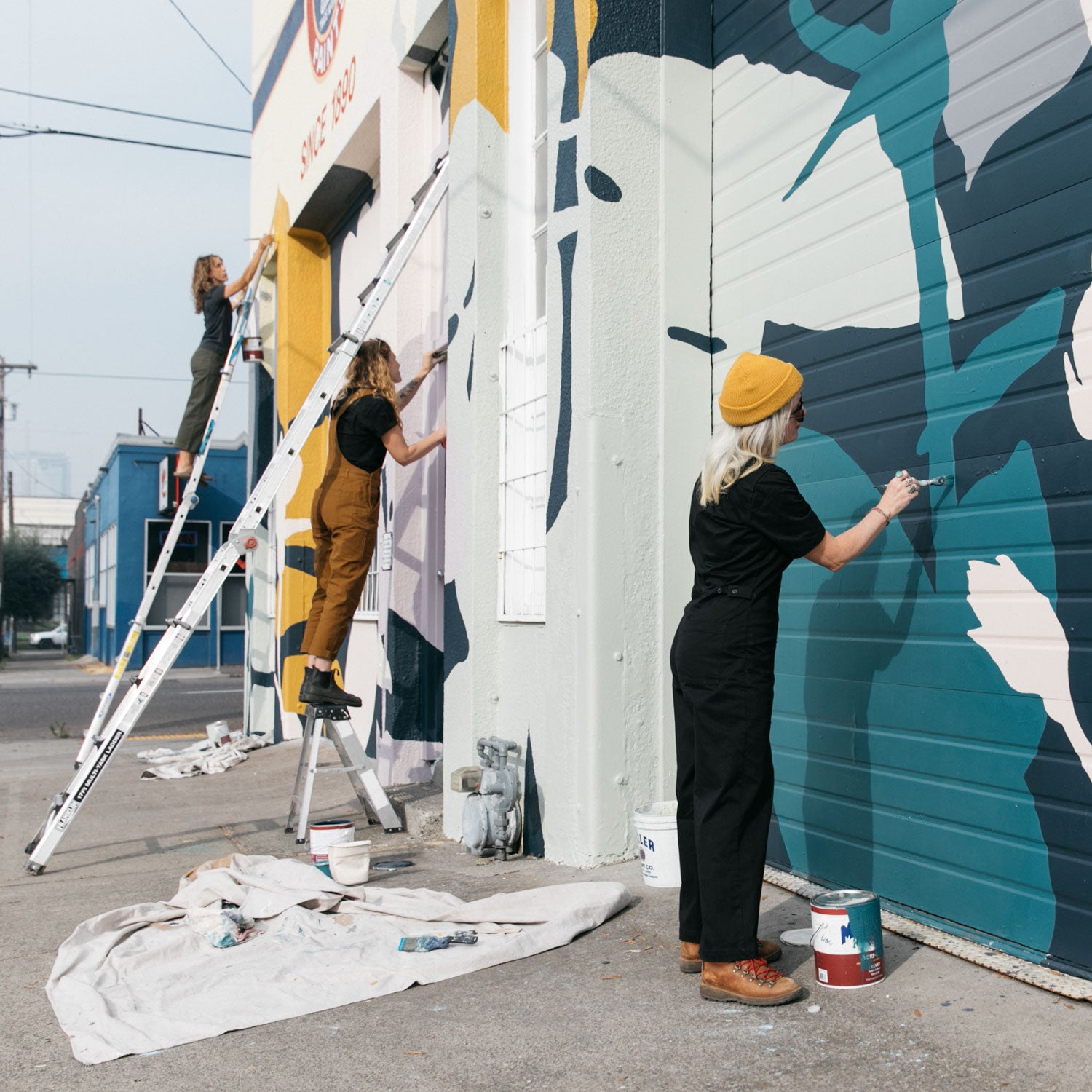 Vine and Thistle Portland Street Art Alliance Mural 