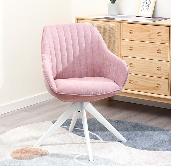 Artos Sukin Modern Accent Chair Scene Shot 1