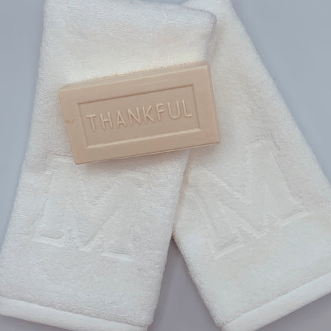 Matouk, Auberge Hand Towel