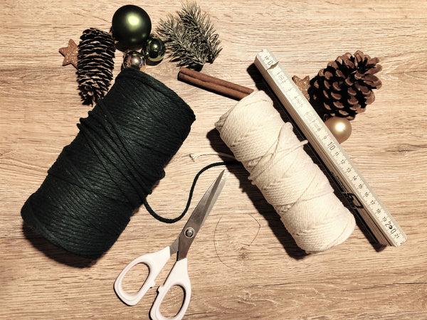 Suzu Papers - DIY Makramee Tannenbaum