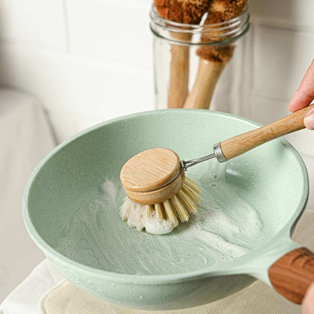 pot scrubber hand brush – shopthewolfpack