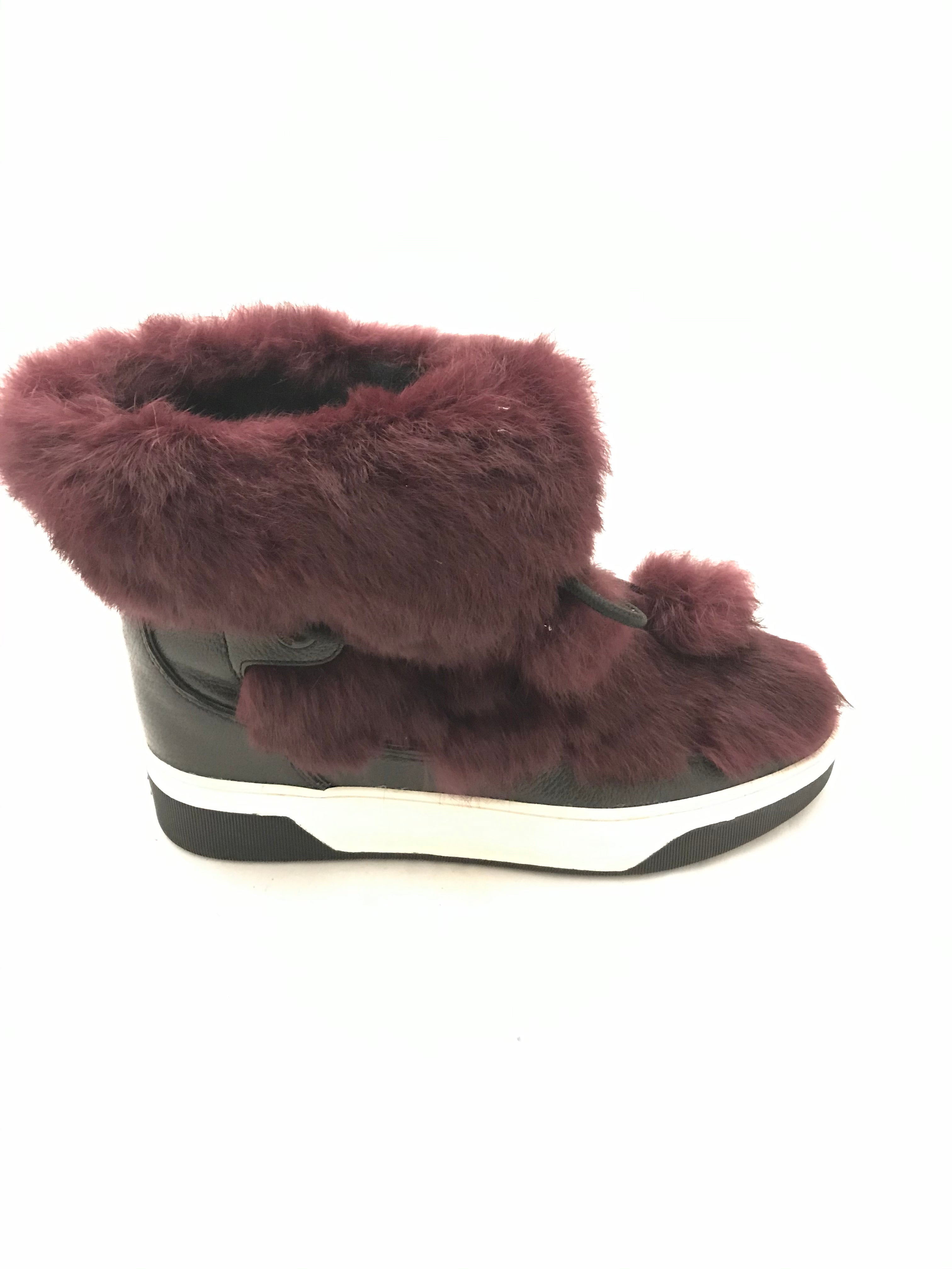 Michael Michael Kors Fur Boots – Isabella's Wardrobe