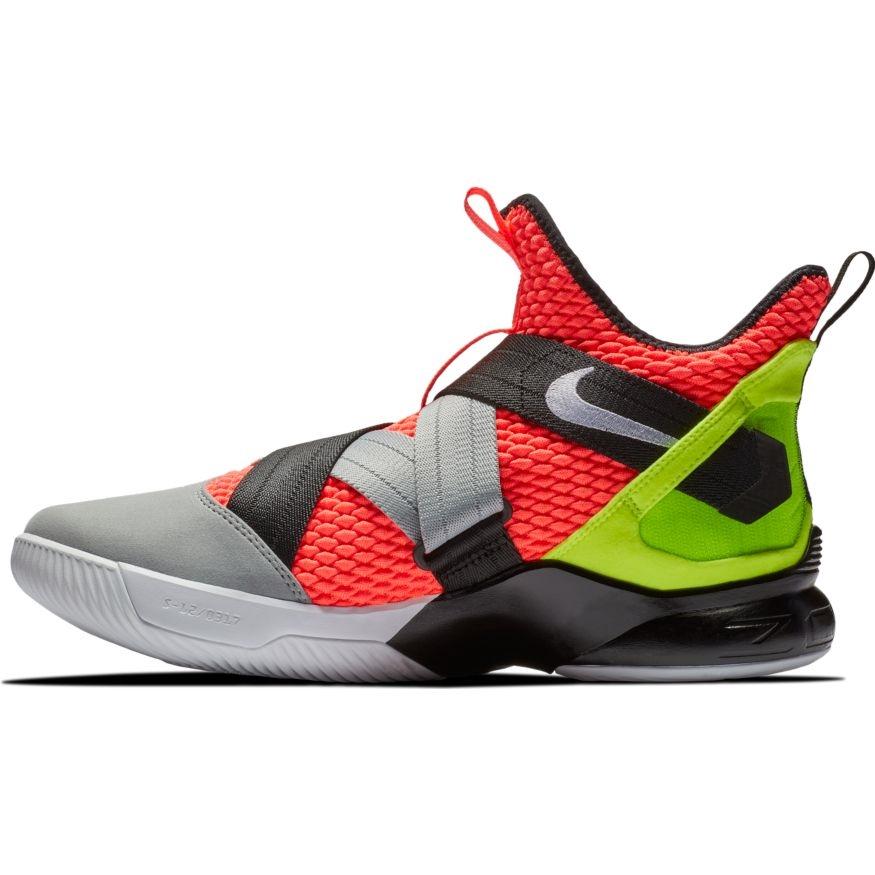 men's lebron soldier xii basketball shoe