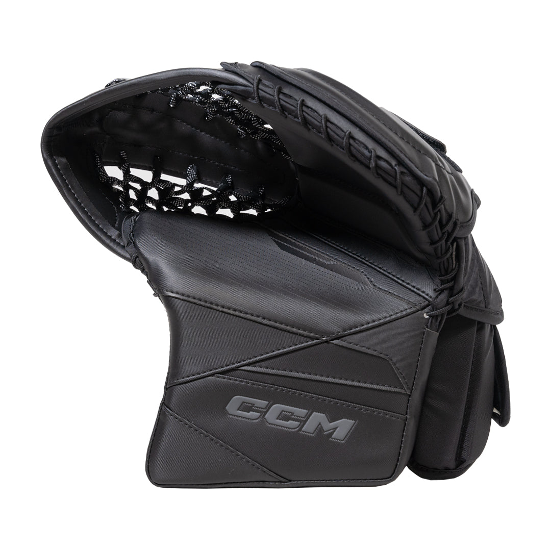 CCM Senior Axis 2.9 Hockey Goalie Trapper