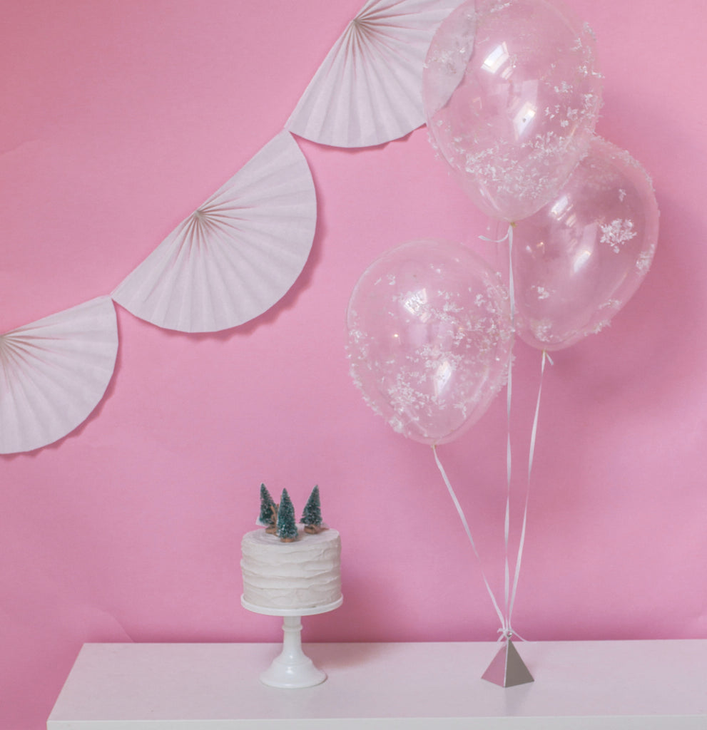 DIY Snowy Frosted Balloons