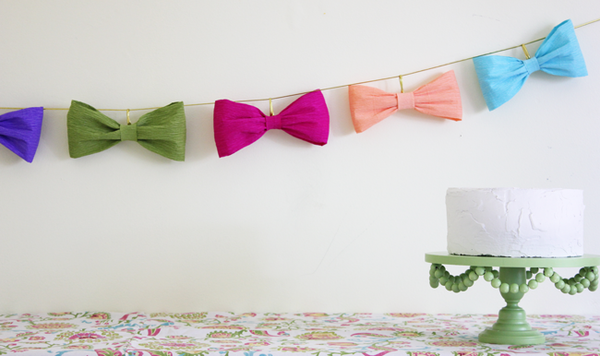 Crepe Paper Streamer Bow Decorations