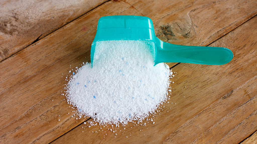 Powder detergent