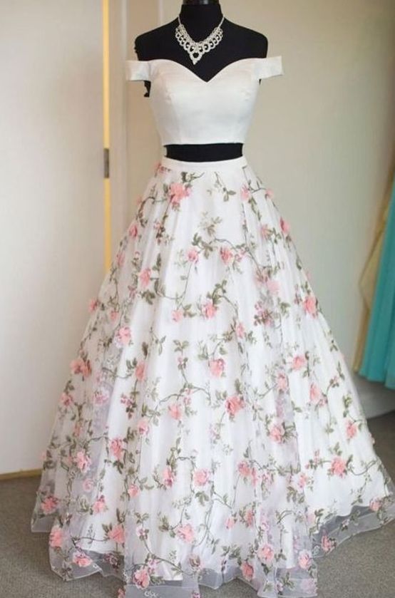 Vestidos de fiesta florales con estampado de dos piezas en blanco