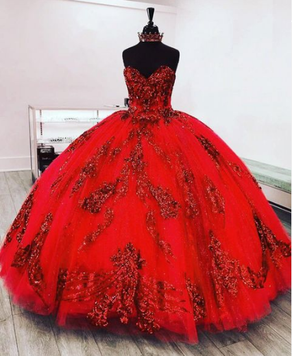 Vestidos de quinceañera rojos con flores 3D