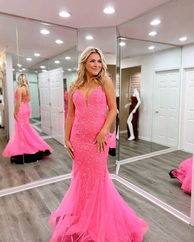 Vestidos de fiesta con cuello en V de sirena rosa