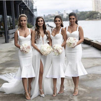 https://cdn.shopify.com/s/files/1/0198/2595/0782/products/SweetheartSpaghettiStrapsMermaidShortBridesmaidDresses_205x.jpg?v=1611389153